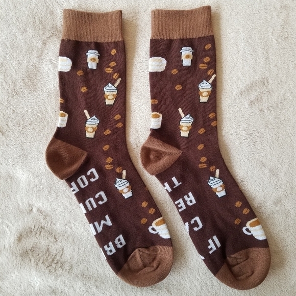 novelty Socks 2 Pack - If You Can Read This, Bring Me...Coffee/Beer - Picture 5 of 15